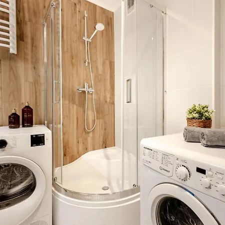 Apartment Old Town Citystay Rynek Ul Wiezienna 30 6 *
